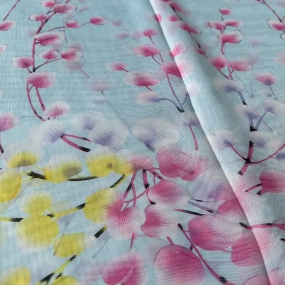 Floral Lightweight Scarf ~ 155 cm x 45 cm ~ 60” x 18 ~ Brand New! - Picture 6 of 9